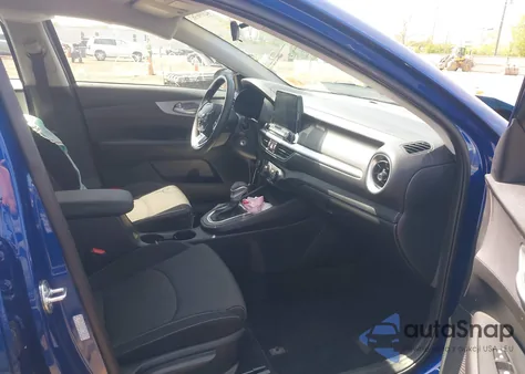 2024 Kia Forte Lxs из США, поврежденный, VIN 3KPF24ADXRE768523